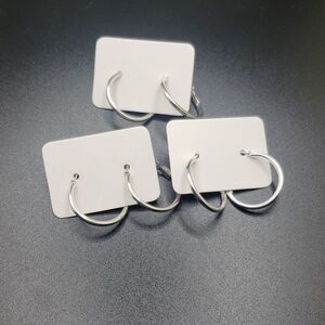 𝅺small Silver hoop Earrings